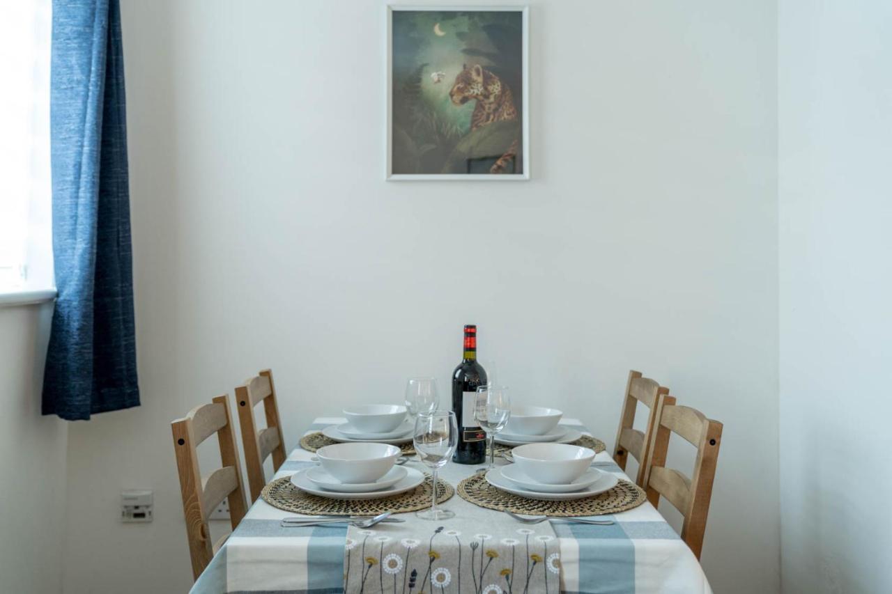 2 Bedroom Flat Near London Excel 外观 照片